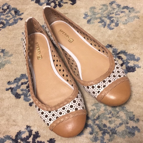 sperry ballet flats